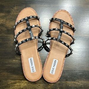 New Steve Madden Black Studded Sandals